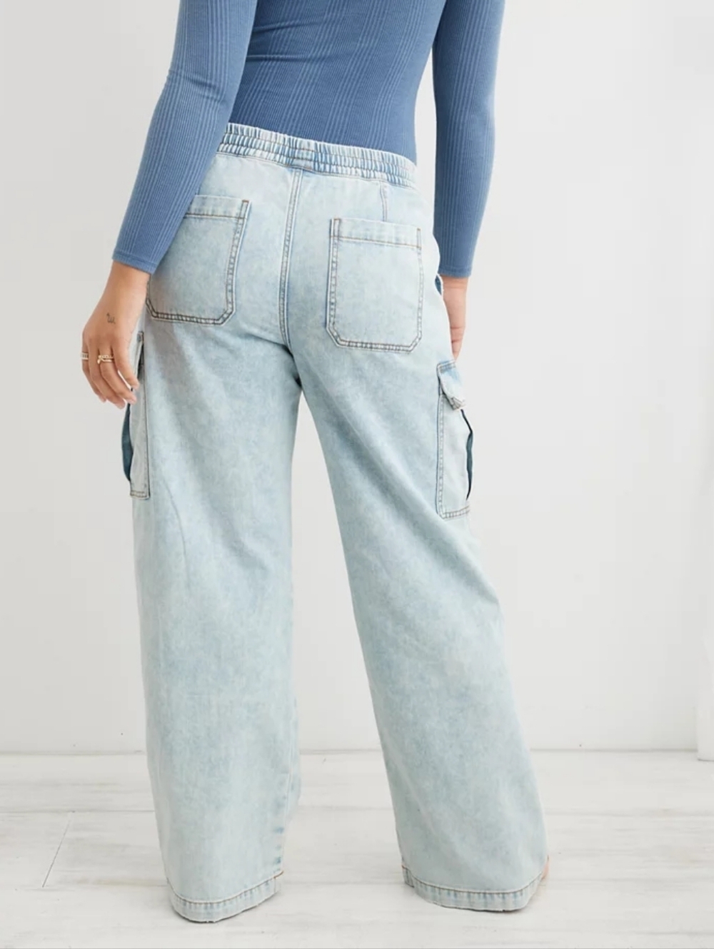 Aerie Village Cargo Pants Light Wash Wide Leg Elastic Waist Utility Size M - Picture 2 of 6